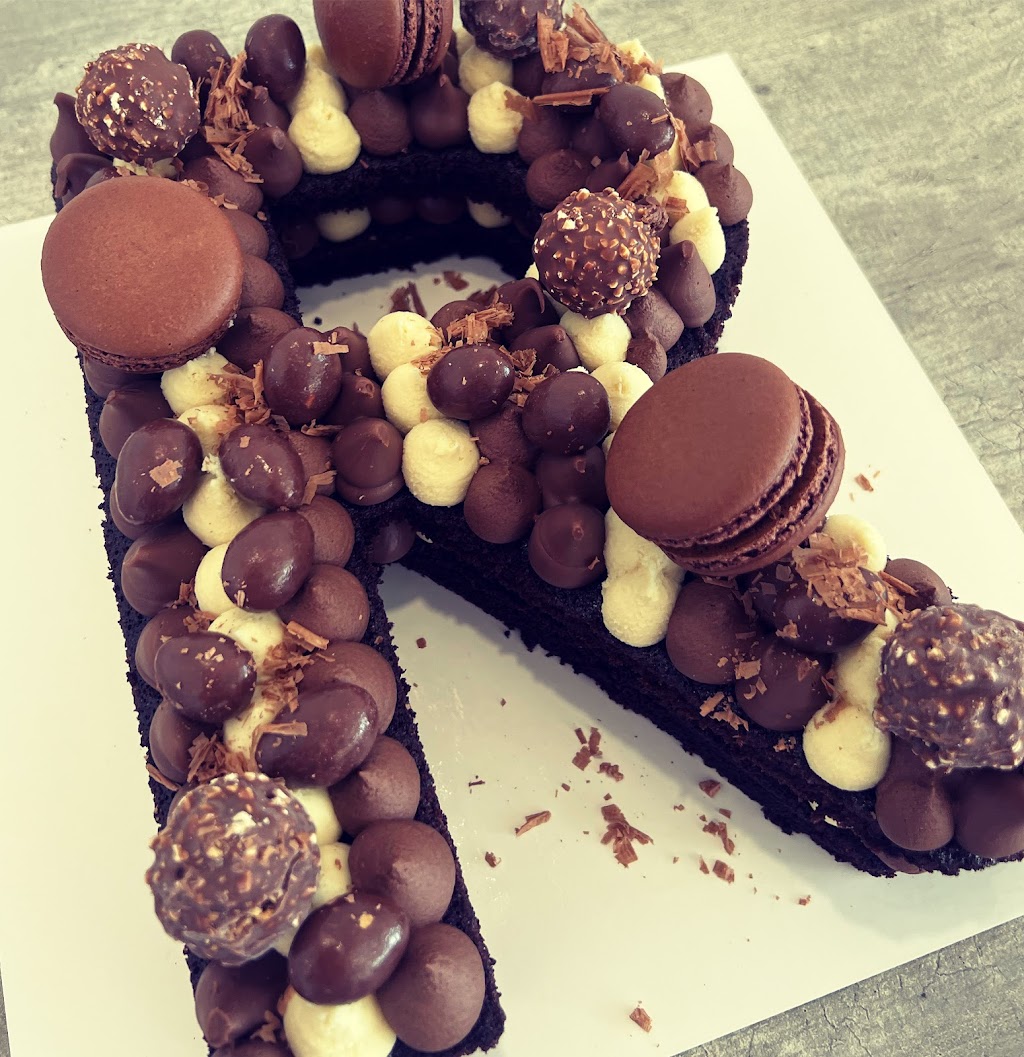 Mimziz Macaron | 504 Champlain St, Dieppe, NB E1A 1P4, Canada | Phone: (506) 855-4615