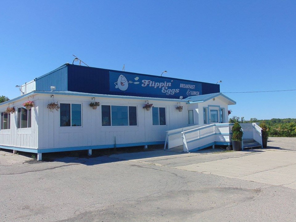 Flippin Eggs Goderich | 81643 Bluewater Hwy, Goderich, ON N7A 3Y2, Canada | Phone: (519) 612-2020