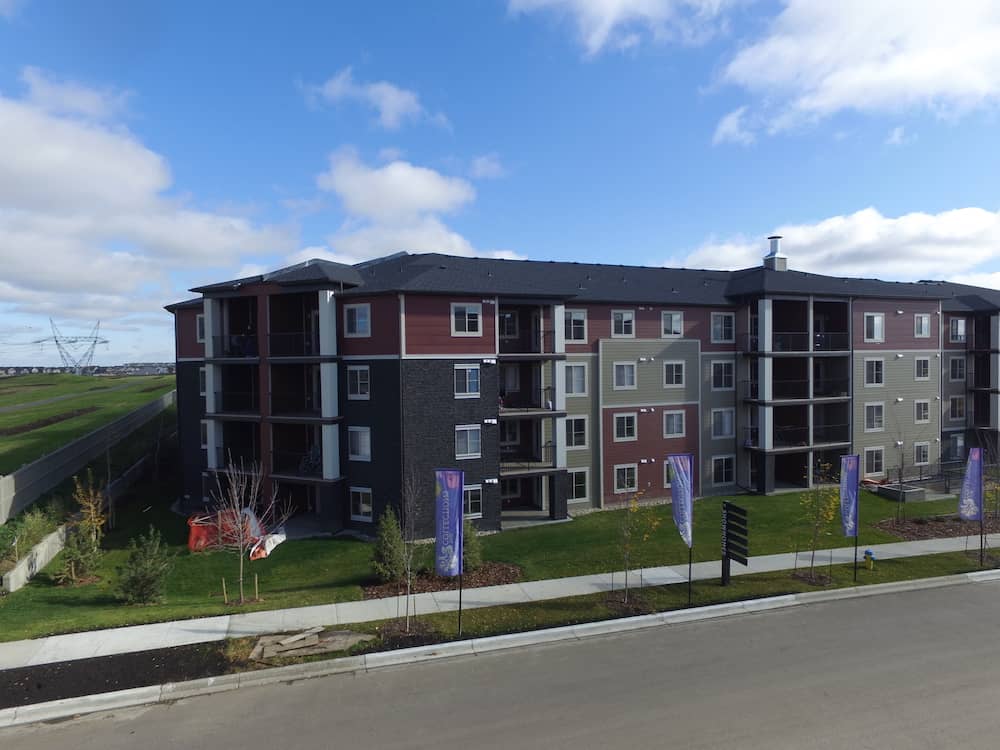 Creekwood Landing | 5370 Chappelle Rd SW, Edmonton, AB T6W 1A7, Canada | Phone: (780) 977-0616