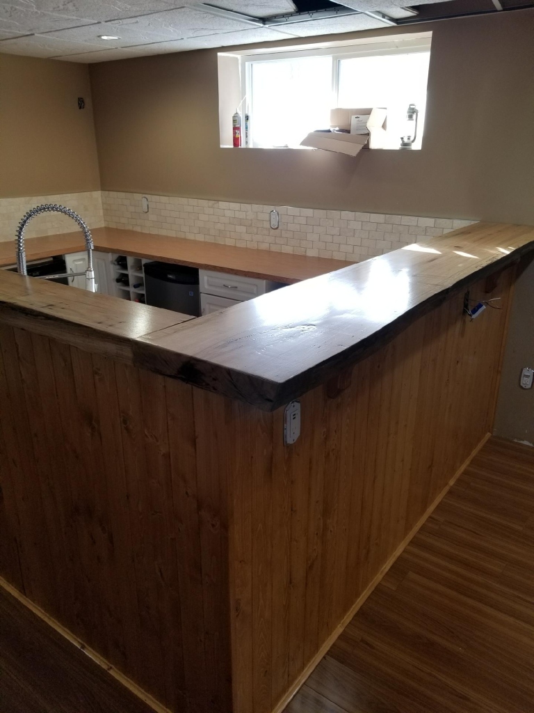 Adams handyman and painting | 10 Stonehouse Cres NW, High River, AB T1V 0G3, Canada | Phone: (403) 422-3639