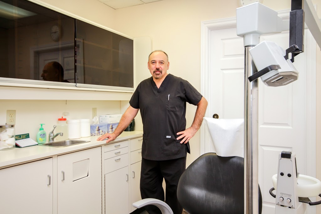 Peter Nikolovski Denture Clinic | 797 Princess St #107, Kingston, ON K7L 1G1, Canada | Phone: (613) 549-1184