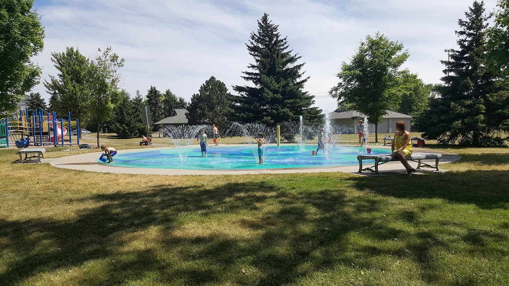 AE Crookes Park | 140 Lakefront Promenade, Mississauga, ON L5E 3G9, Canada