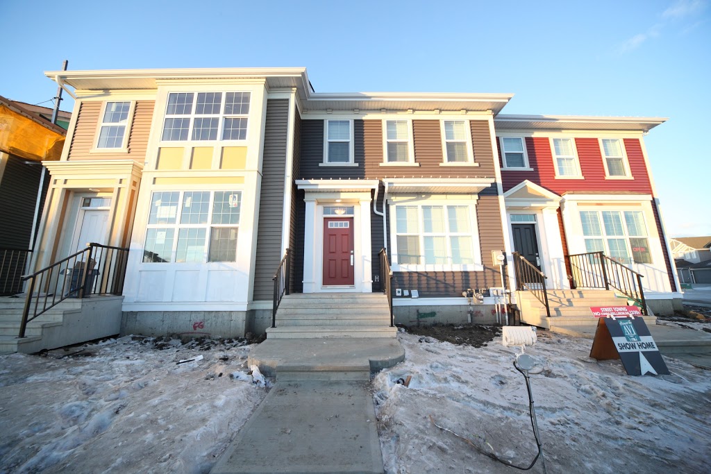 Homes By Avi Street Towns in Maple Crest | 2683 Maple Way NW, Edmonton, AB T6T 2C8, Canada | Phone: (587) 525-5236