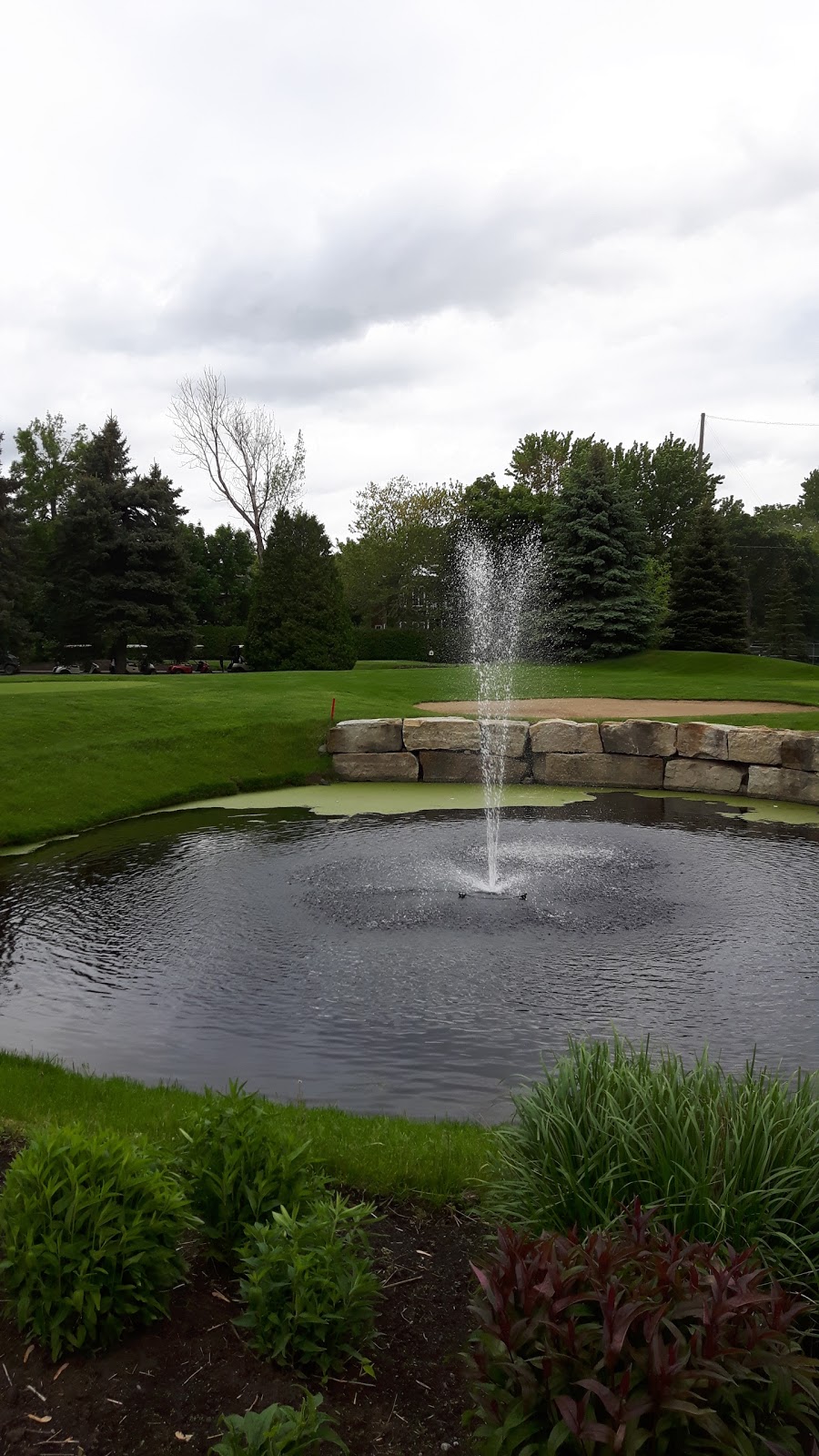 The Country Club of Montreal | 5 Rue Riverside, Saint-Lambert, QC J4S 1B7, Canada | Phone: (450) 671-6181