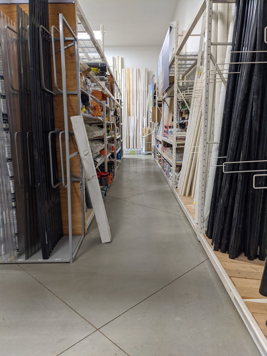 Wolf Creek Building Supplies | 5645 Wolf Creek Dr, Lacombe, AB T4L 1X4, Canada | Phone: (403) 782-1780
