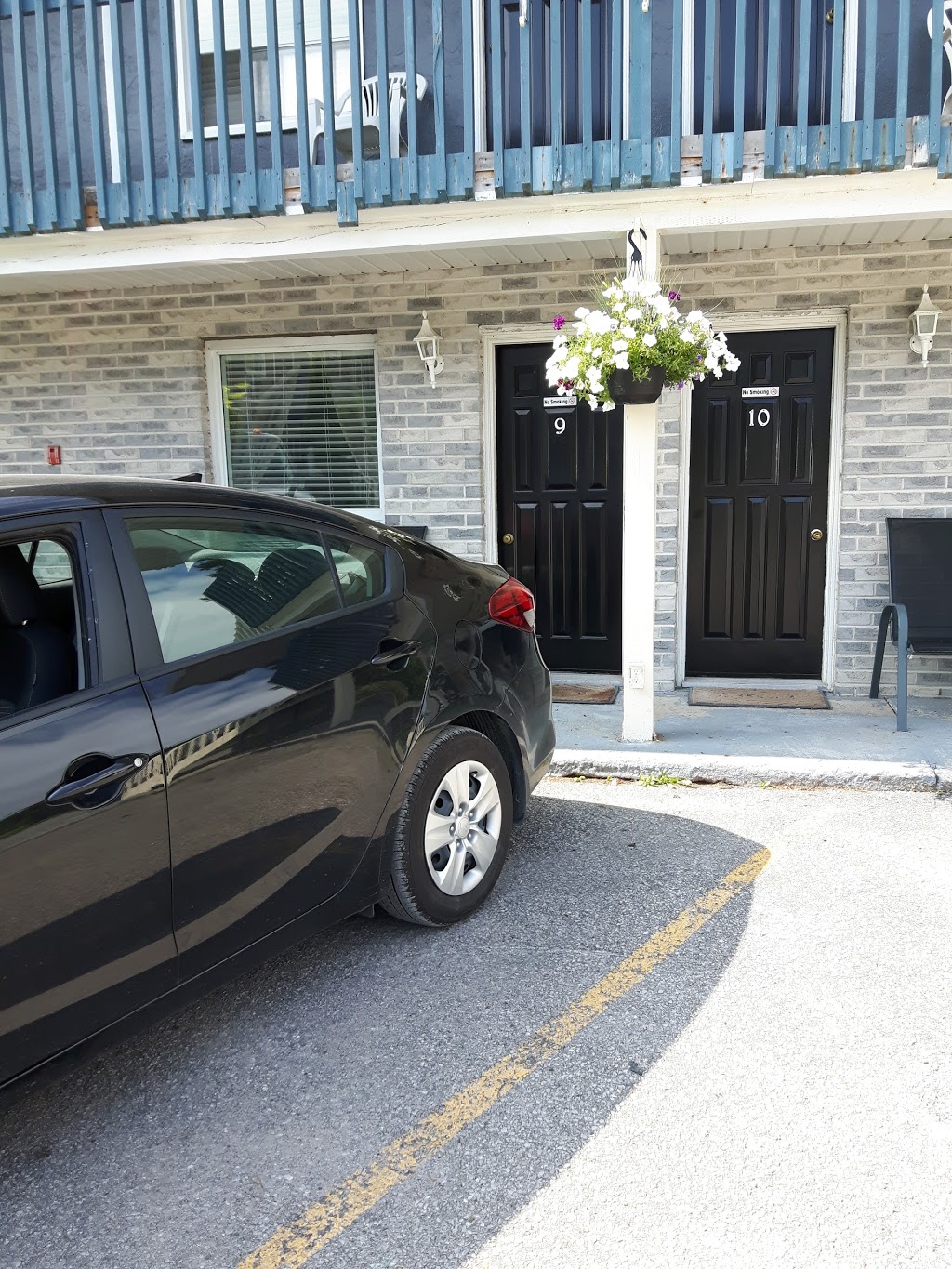 Princess Motel | 96 Main St, Bobcaygeon, ON K0M 1A0, Canada | Phone: (705) 738-5058