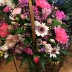 Seaside Flowers | 158 Lincoln St, Lunenburg, NS B0J 2C0, Canada | Phone: (902) 634-4729