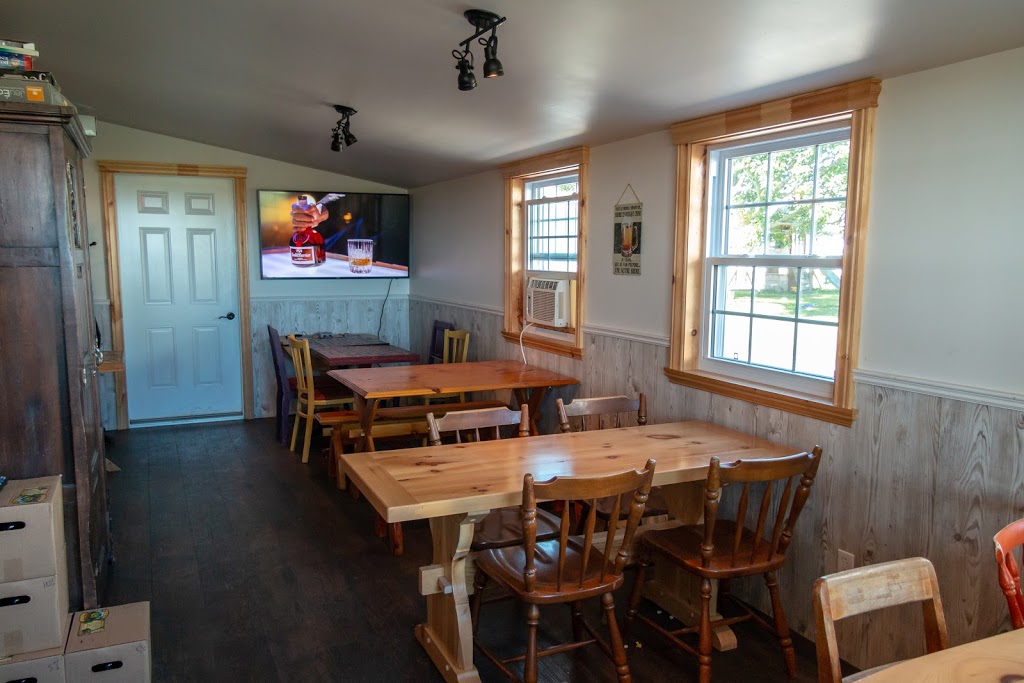 Microbrasserie Domaine Berthiaume | 562 Chemin du Petit-Bernier, Saint-Jean-sur-Richelieu, QC J3B 6Y8, Canada | Phone: (514) 715-4118