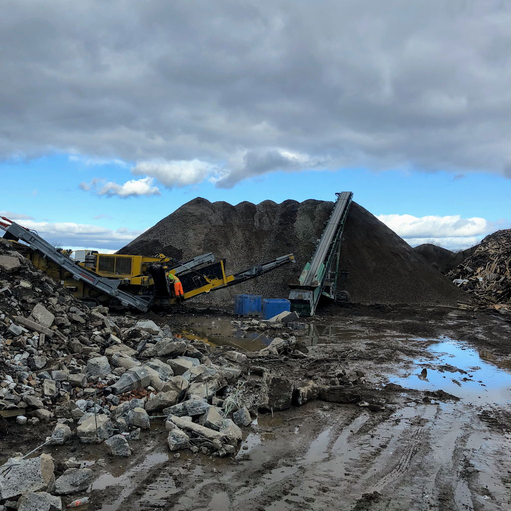 ARRO CRUSHING | po box 102, Millbank, ON N0K 1L0, Canada | Phone: (519) 897-0779