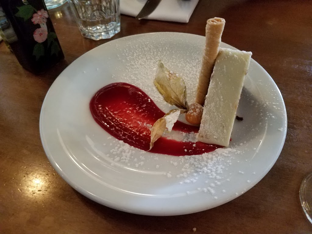 Fratelli Kanata | 499 Terry Fox Dr, Kanata, ON K2T 1H7, Canada | Phone: (613) 592-0225