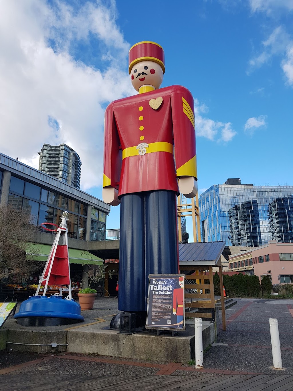 Westminster Pier Park | 1 6th St, New Westminster, BC V3M 6Z6, Canada | Phone: (604) 527-4567