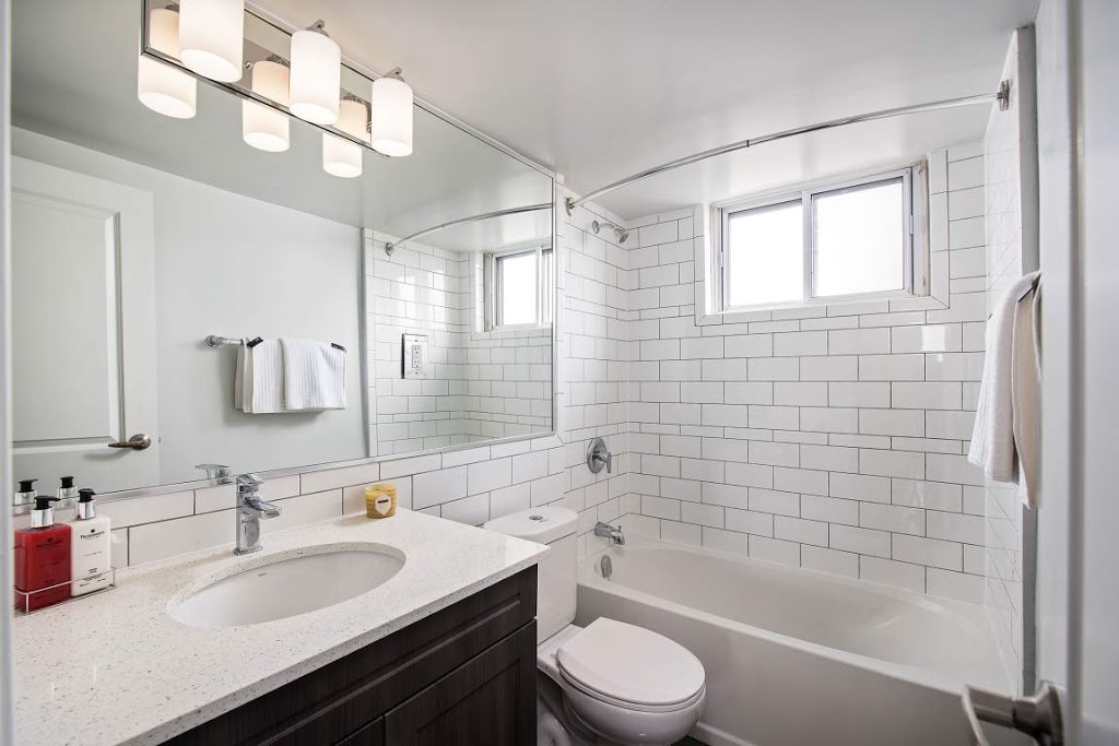 4190 Bathurst Street Apartments | 4190 Bathurst St, North York, ON M3H 3N5, Canada | Phone: (416) 639-6209