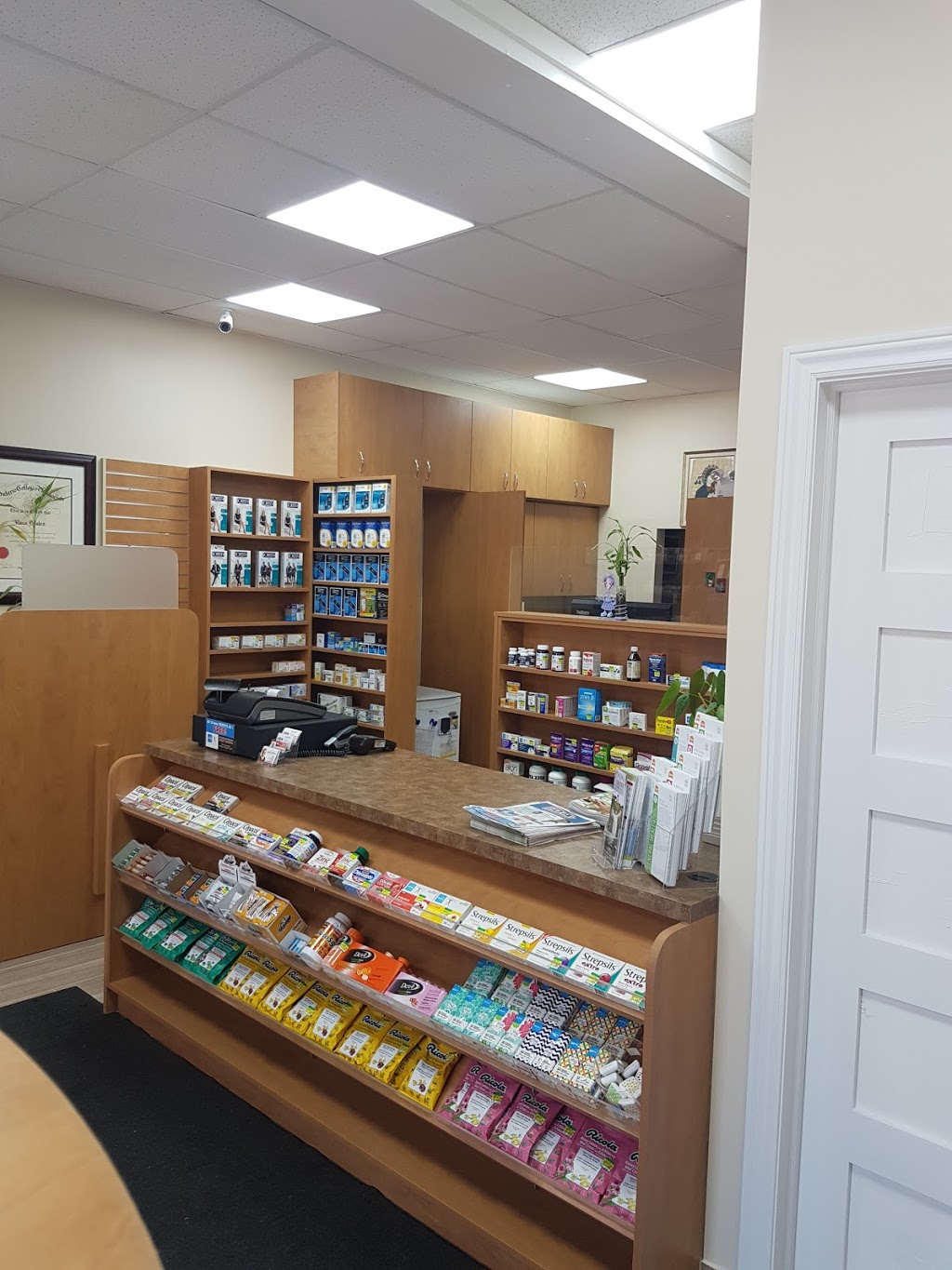 Castle IDA Pharmacy | 71 King Ave W, Newcastle, ON L1B 1L2, Canada | Phone: (905) 419-5550