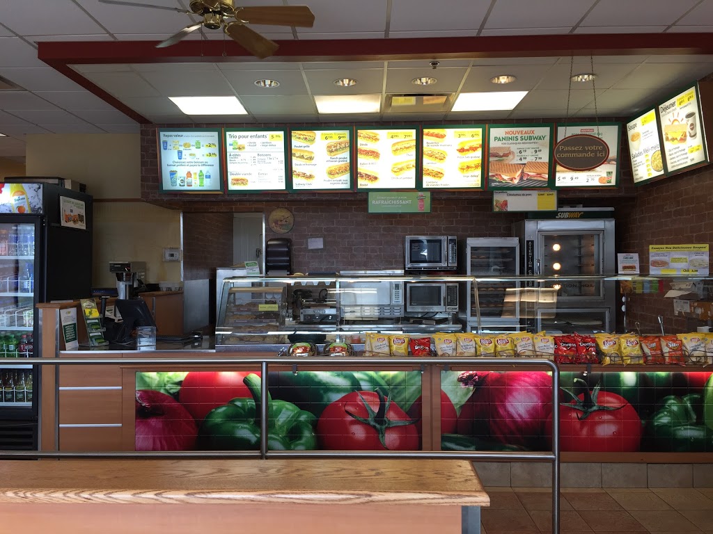 Restaurant SUBWAY | 3970 Boulevard Guillaume-Couture, Lévis, QC G6W 1H7, Canada | Phone: (418) 838-0110