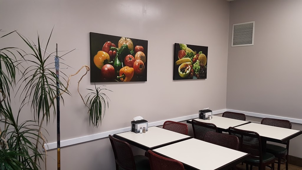 Chefs Cafe | 4191 McConnell Dr, Burnaby, BC V5A 3J7, Canada | Phone: (604) 420-6434
