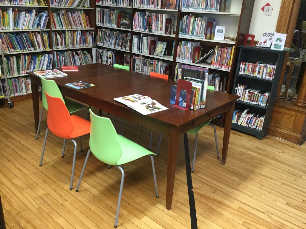 Haskell Free Library | 1 Rue Church, Stanstead, QC J0B 3E2 | Phone: (819) 876-2471