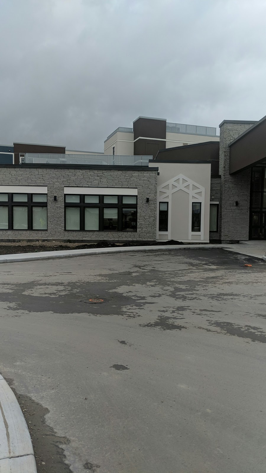 Generations, Multi Generational Housing and Community Centre | 120 Skyview Ranch Dr, Calgary, AB T3N 1S3, Canada | Phone: (403) 730-6440