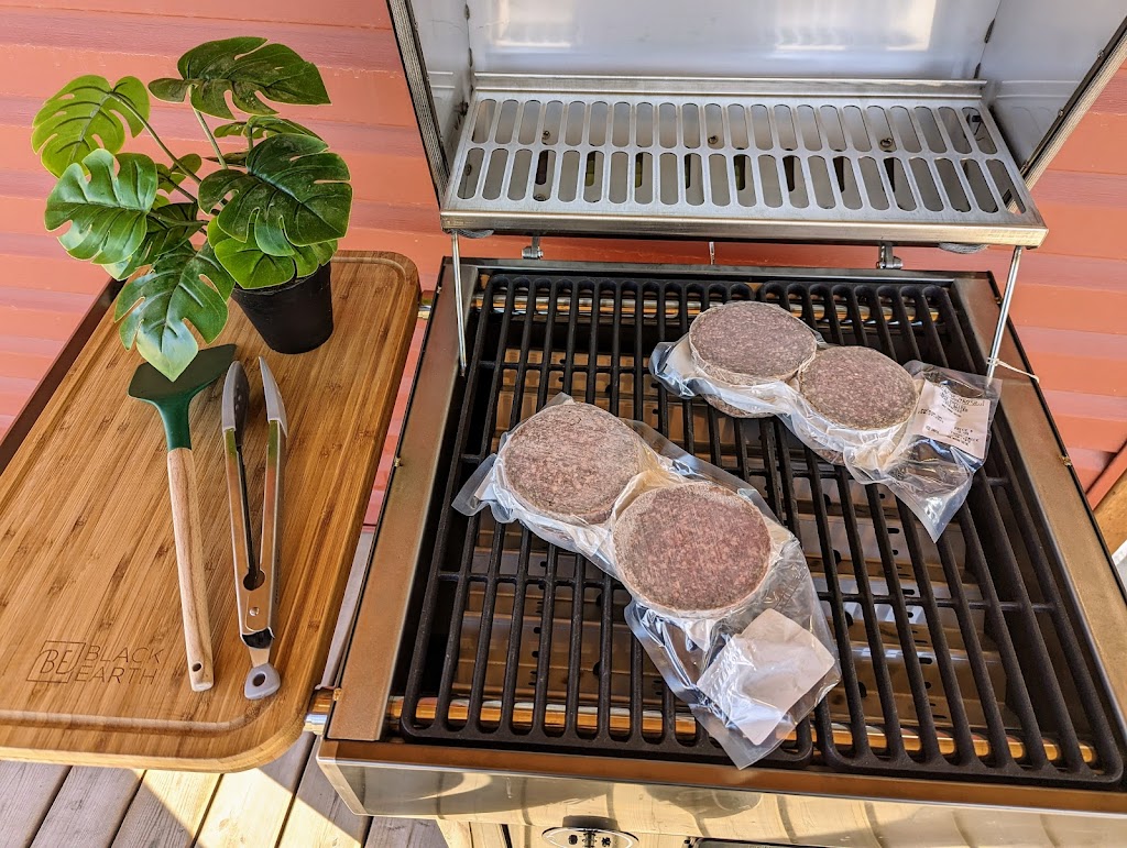 Hilltop Meats Carman | 59 Main St S, Carman, MB R0G 0J0, Canada | Phone: (204) 751-3533