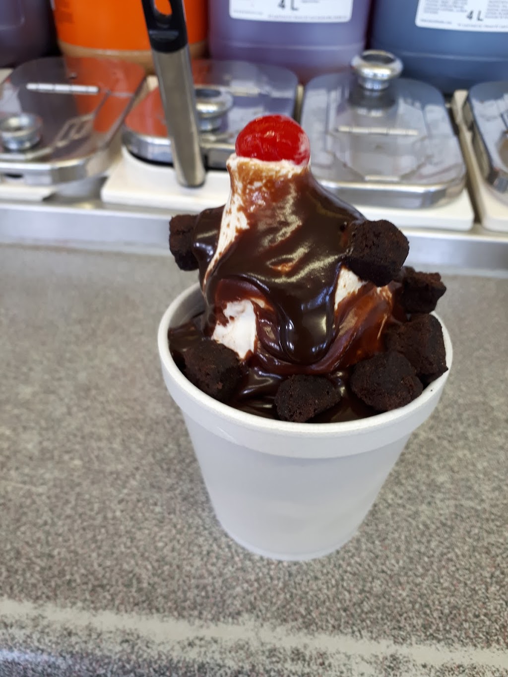 St Eleanors Dairy Bar & Take Out | restaurant | Bayview Dr, Summerside, PE C1N 3Z9, Canada | 9024368683 OR +1 902-436-8683