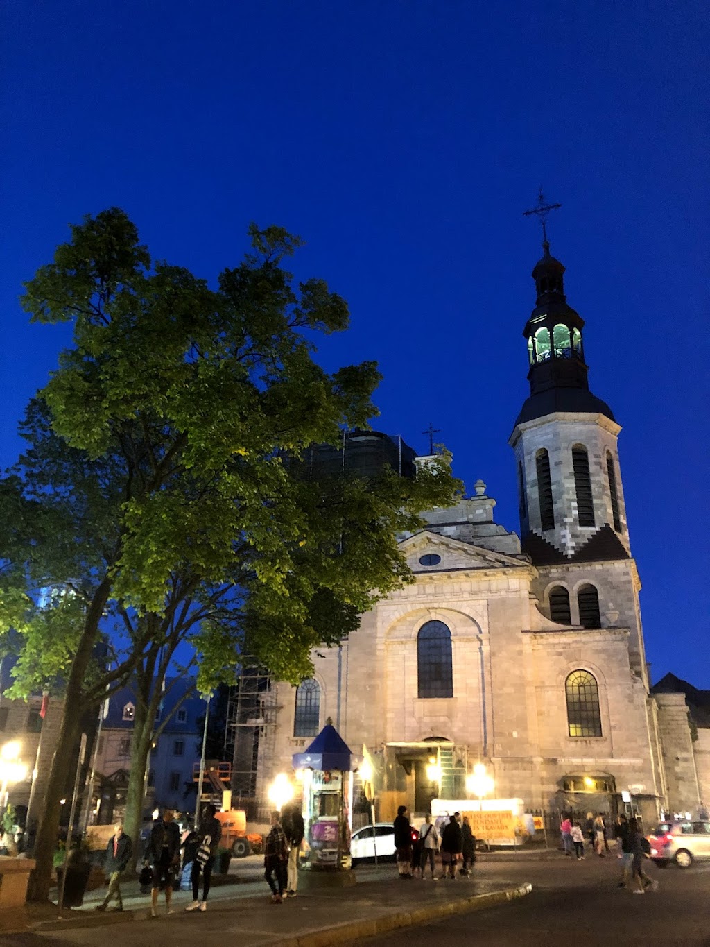 Old Quebec Tours | 12 Rue Sainte-Anne, Québec, QC G1R 3X3, Canada | Phone: (418) 664-0460