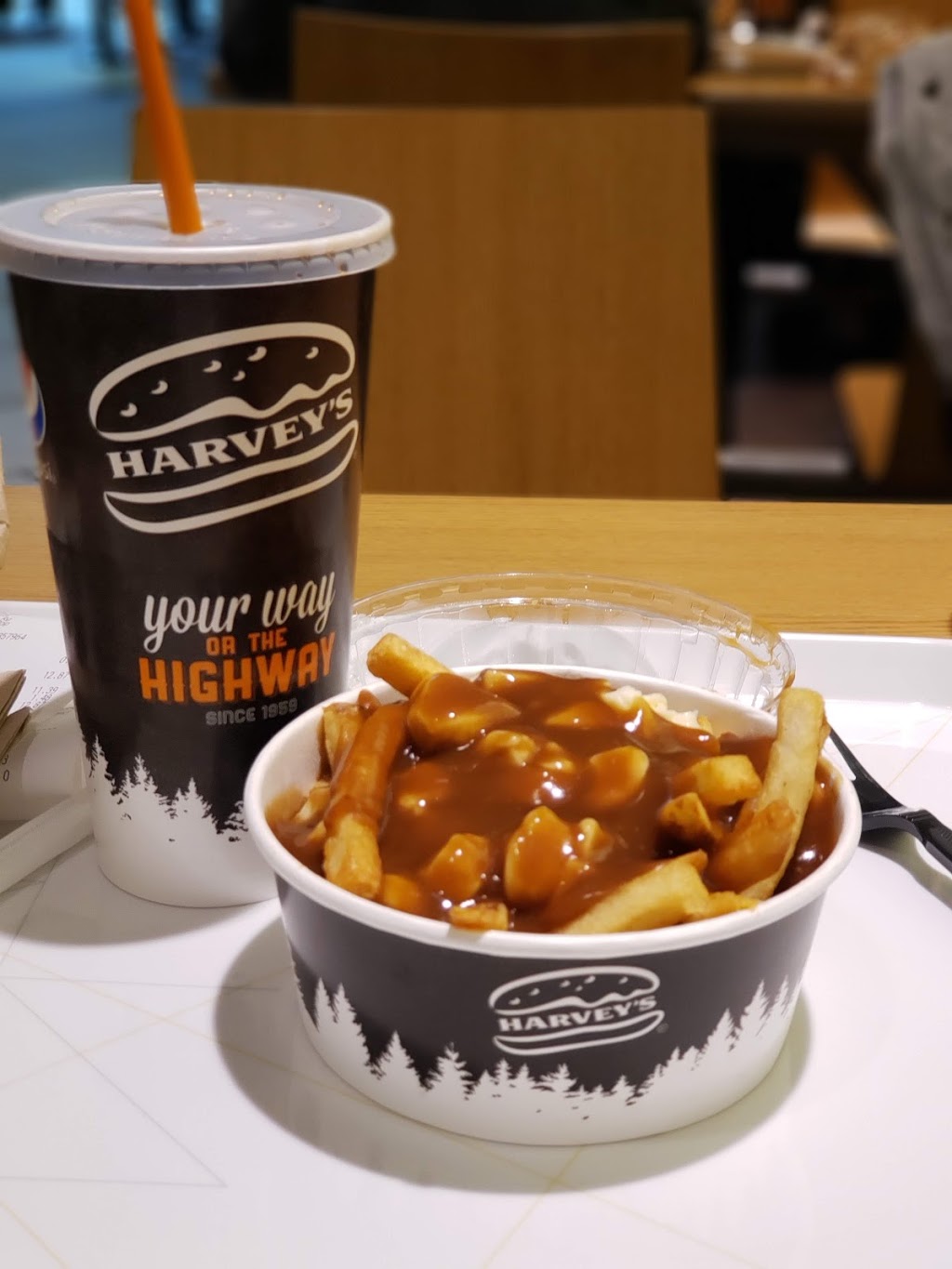 Harveys | 999 Upper Wentworth St, Hamilton, ON L9A 4X5, Canada | Phone: (905) 318-0108