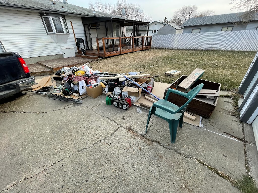 Vanish Junk Removal & Bin rentals | 16828 65 St NW, Edmonton, AB T5Y 3W6, Canada | Phone: (780) 660-4663