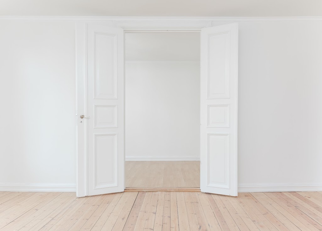 M&M Painters | 12852 20 Ave, Surrey, BC V4A 1Y9, Canada | Phone: (604) 992-6154
