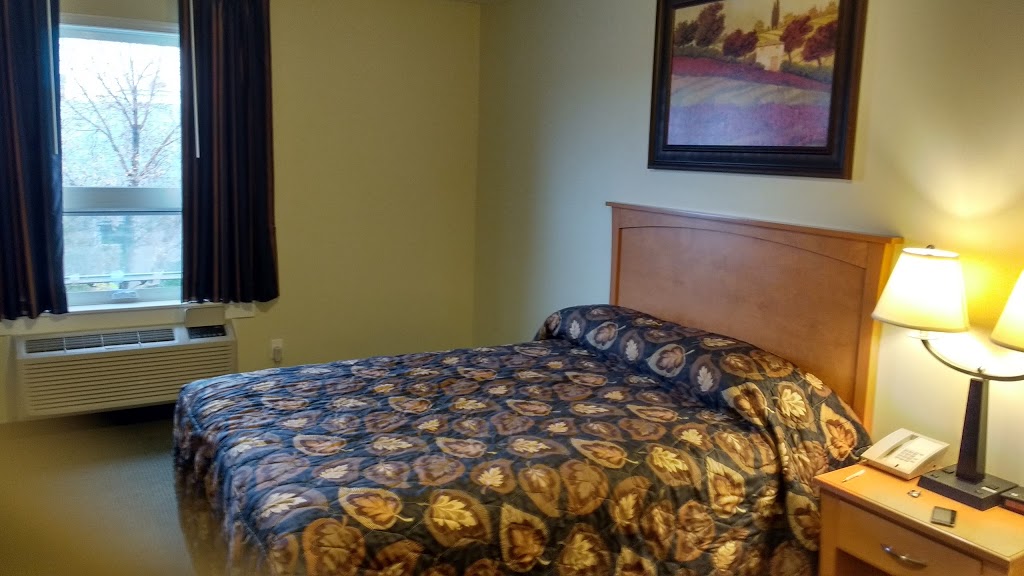 Circle 6 Motel LTD | 140 Sims Ave, Weyburn, SK S4H 2H5, Canada | Phone: (306) 842-6166