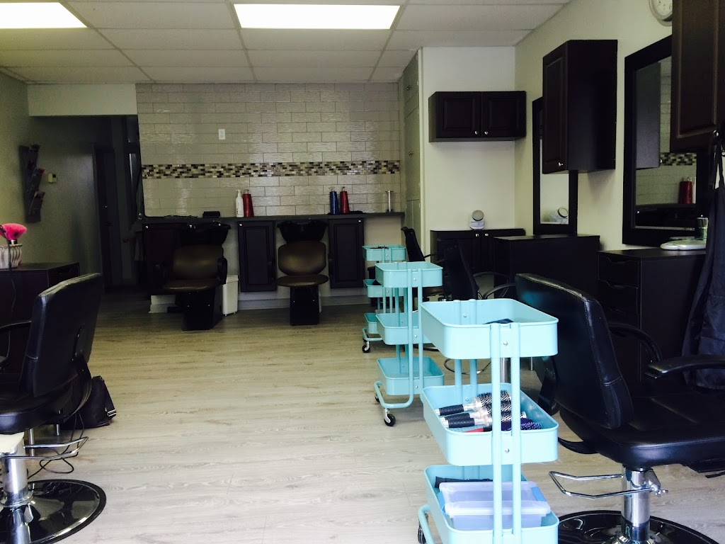 Hair by Christine | 37 King Ave W, Newcastle, ON L1B 1H2, Canada | Phone: (905) 429-0567