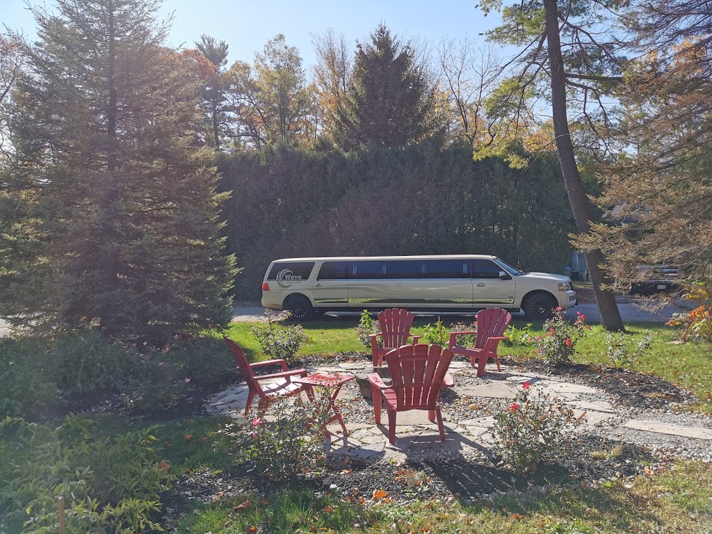 Wave Limo and Tours | 180 Victoria St W, Exeter, ON N0M 1S2, Canada | Phone: (548) 388-9283