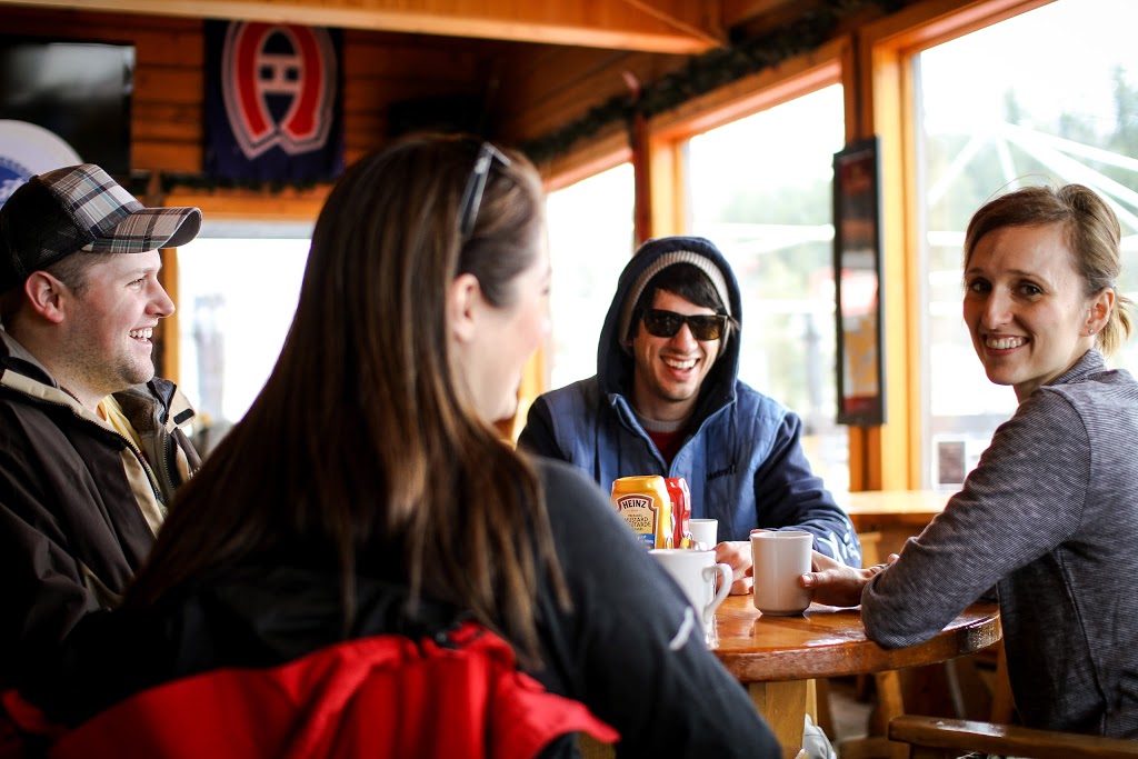 Pub Amigo | 448 Chemin du Mont-des-Cascades, Cantley, QC J8V 3B2, Canada | Phone: (819) 827-0301