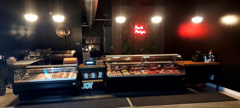 Meat the Butcher fine foods | 17 Northland lane unit 3, Huntsville, ON P1L 1M4, Canada | Phone: (705) 789-0000