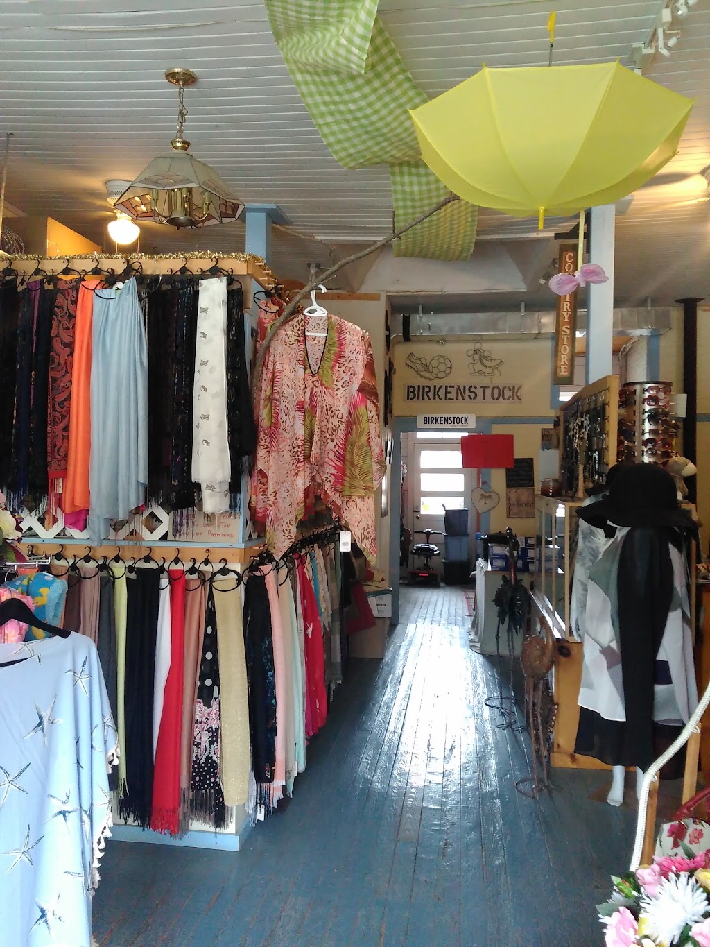 Five Corners Craft 3 Concession St S, Tamworth, ON K0K 3G0, Canada