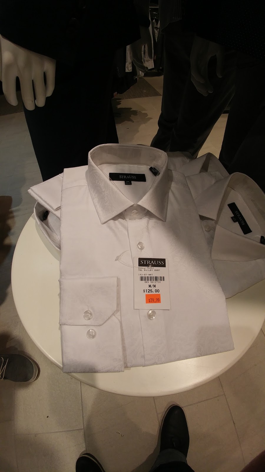 Strauss Menswear | 999 Upper Wentworth St, Hamilton, ON L9A 4X5, Canada | Phone: (905) 385-6610