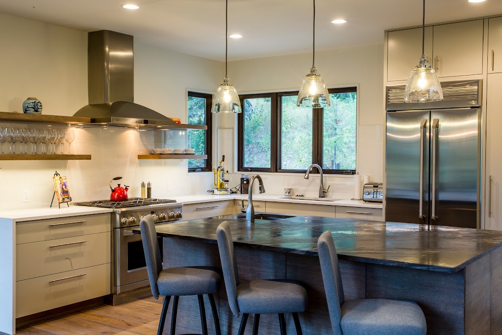 Elk Valley Painting & Decorating | 5614 Vanlerberg Rd, Fernie, BC V0B 1M1, Canada | Phone: (250) 430-3853