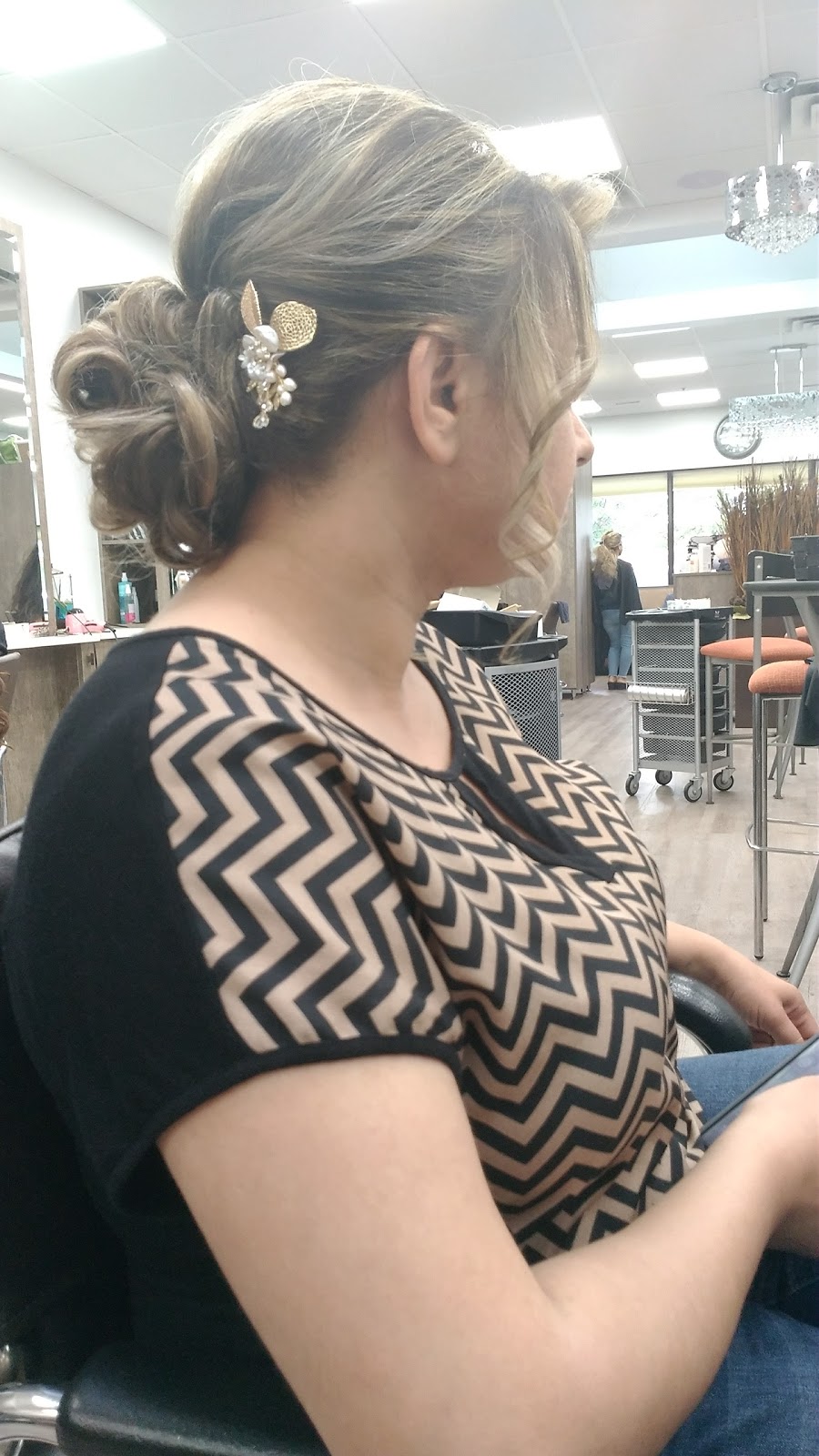 Nasrin Hairstyling | 200 Marycroft Ave #4, Woodbridge, ON L4L 5X9, Canada | Phone: (905) 856-6226