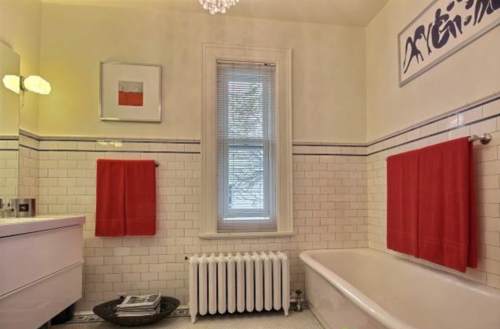Emerillon Bed & Breakfast (l ) | 890 TURCOTTE TSSE, Trois-Rivières, QC G9A 5C5, Canada | Phone: (819) 841-4429
