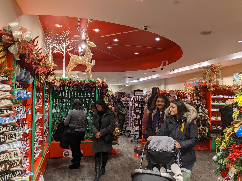 Christmas in Niagara Falls | 6380 Fallsview Blvd, Niagara Falls, ON L2G 7Y6, Canada | Phone: (905) 354-1185