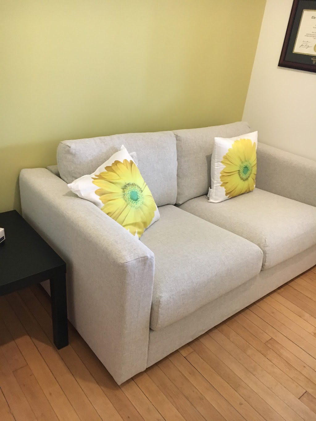 BreakThrough With Eleni | Two Rivers Health, 55 Delhi St, Guelph, ON N1E 4J3, Canada | Phone: (519) 546-1859