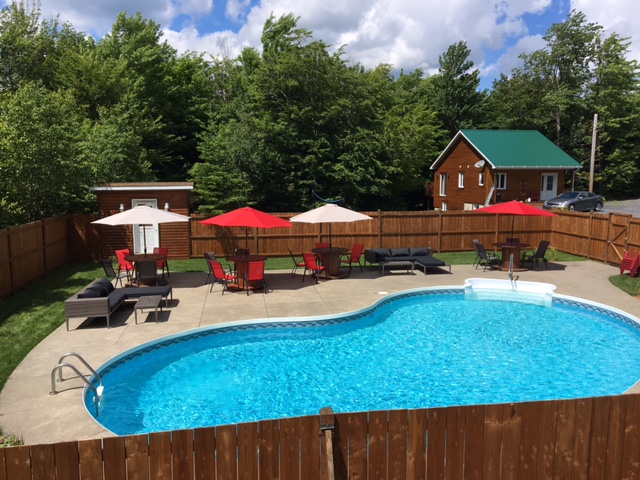 Domaine Des Montagnais (Le) | 203 Chemin de la Fôret Enchantée, Val-Racine, QC G0Y 1E1, Canada | Phone: (877) 657-4720