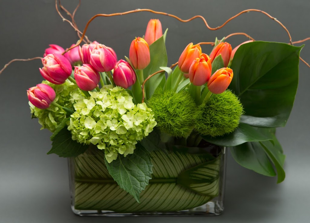 Fig Fleurs | 278 Chemin du Bord-du-Lac, Pointe-Claire, QC H9S 4K9, Canada | Phone: (514) 505-4070