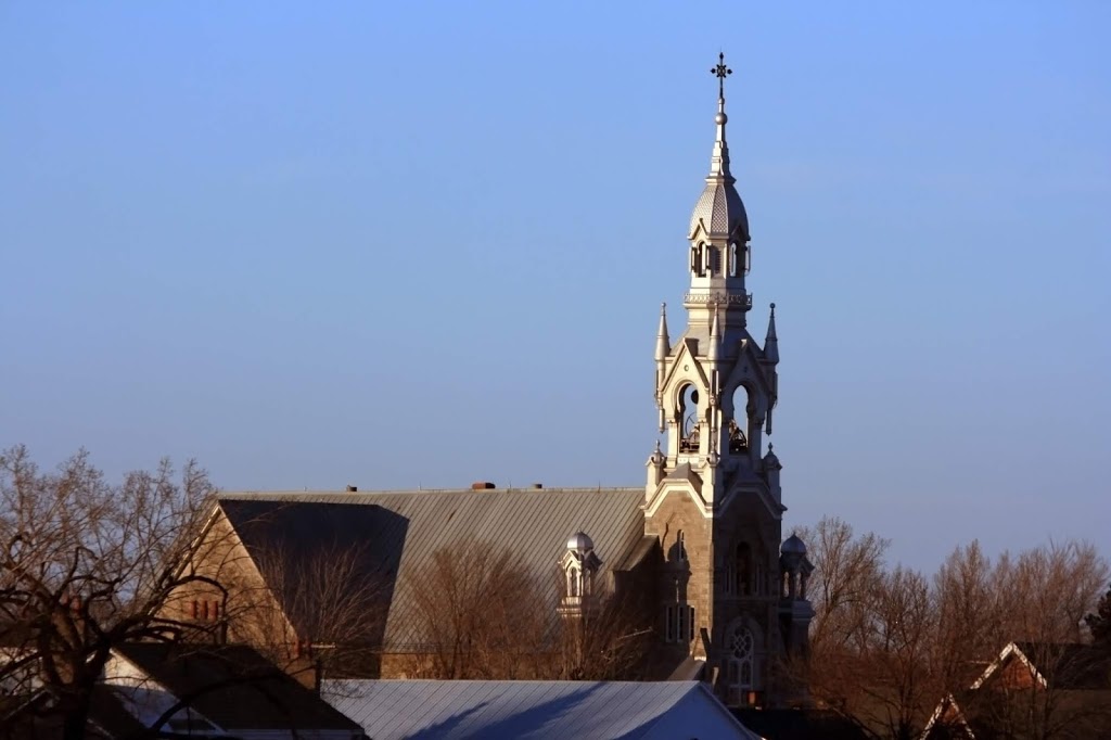 St. Hilaire Parish. | 260 Chemin des Patriotes N, Mont-Saint-Hilaire, QC J3H 3H4, Canada | Phone: (450) 467-4434