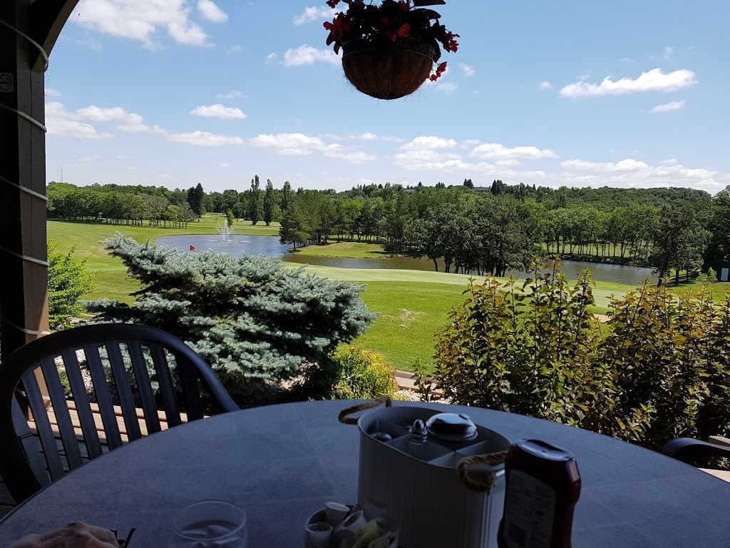 Minnewasta Golf & Country Club | 19 Buhler Dr, Morden, MB R6M 1A2, Canada | Phone: (204) 822-4992
