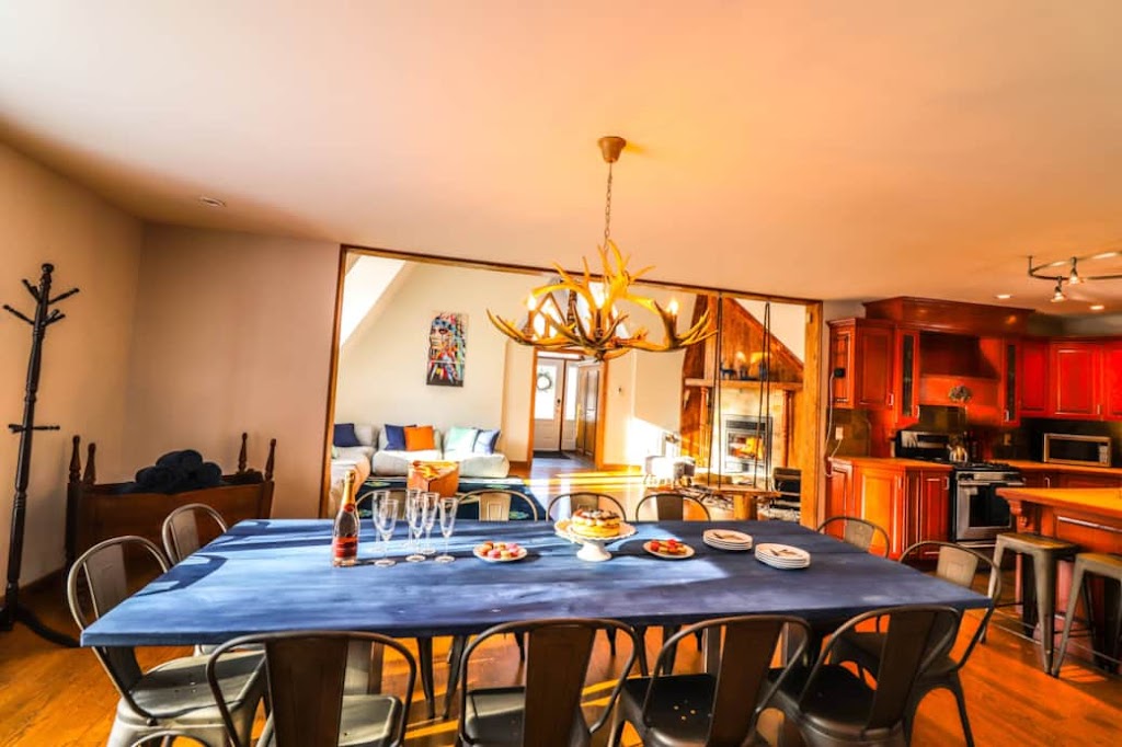 Chalet Chic Tipi & Spa | 1 Chem. des Outardes, Sainte-Anne-des-Lacs, QC J0R 1B0, Canada | Phone: (438) 886-6552
