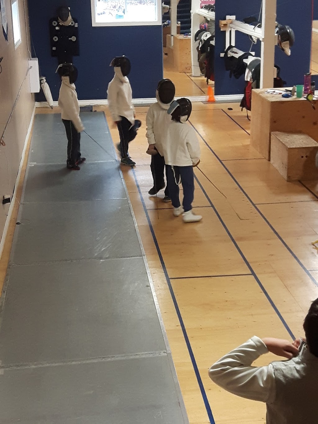Club descrime Les Seigneurs de la Rive-Nord | École de la Renaissance, 370 Bd dAnnecy, Blainville, QC J7B 1J7, Canada | Phone: (450) 437-0515