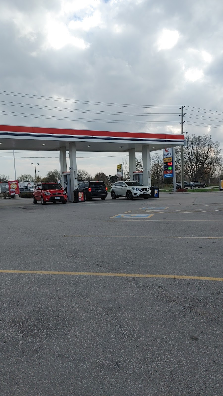 Country Style | 1089 Talbot St, St Thomas, ON N5P 1G4, Canada | Phone: (519) 633-9577