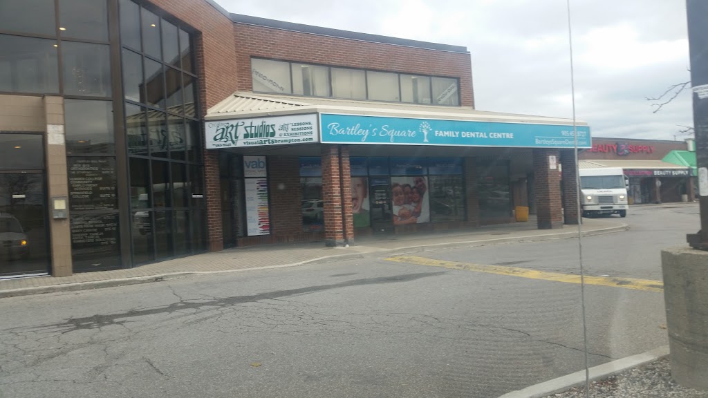 Bartleys Square Family Dental Centre | 1 Bartley Bull Pkwy #1, Brampton, ON L6W 3T7, Canada | Phone: (905) 452-8727