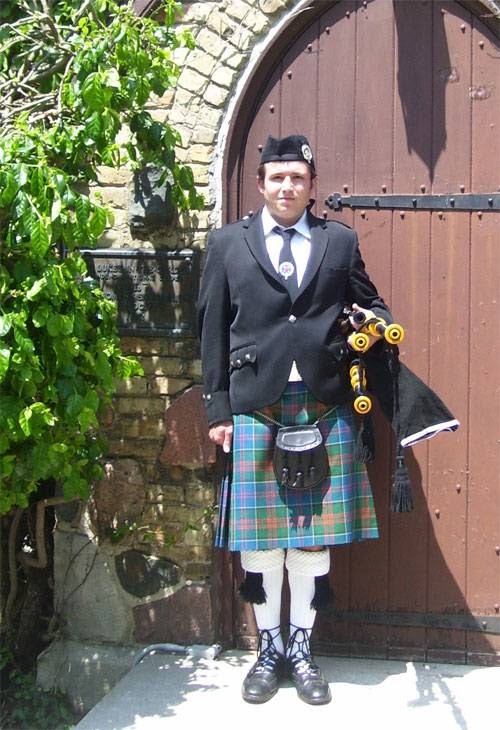 Gibson Piping Services | 35 Maxwell Crescent, London, ON N5X 1Y9, Canada | Phone: (519) 691-7182