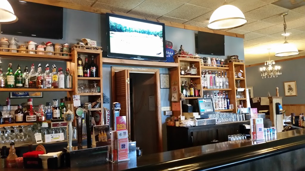Cammaratas Restaurant | 6336 Robinson Rd, Lockport, NY 14094, USA | Phone: (716) 433-5353