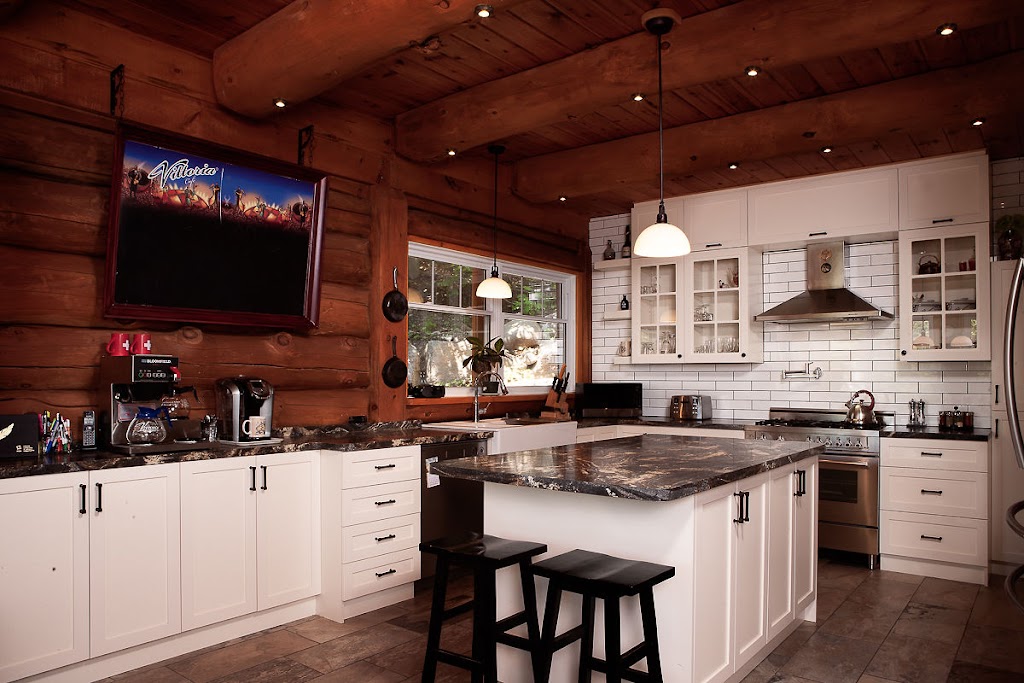 Chalet Le Montagnard des Pays den Haut | 4345 Rue De lHéritage, Sainte-Adèle, QC J8B 2H9, Canada | Phone: (888) 456-8745